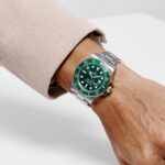 Rolex Submariner Date 116610LV 'Hulk' Stainless Steel Green Dial - Image 3